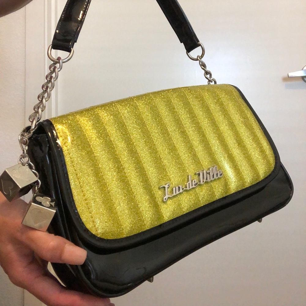 RARE Lux De Ville Purse